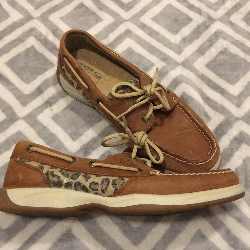 Leopard Sperry’s - Picture 6 of 6